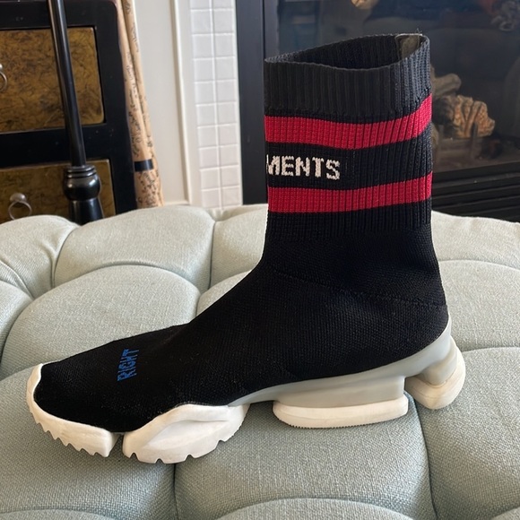 Vetements X Reebok Sock Sneakers - Picture 8 of 16